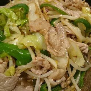 ストウブDe〜キャベツともやしの野菜炒め